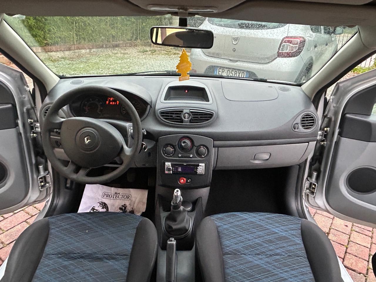 Renault Clio 1.2 benzina 55kw 110.000km