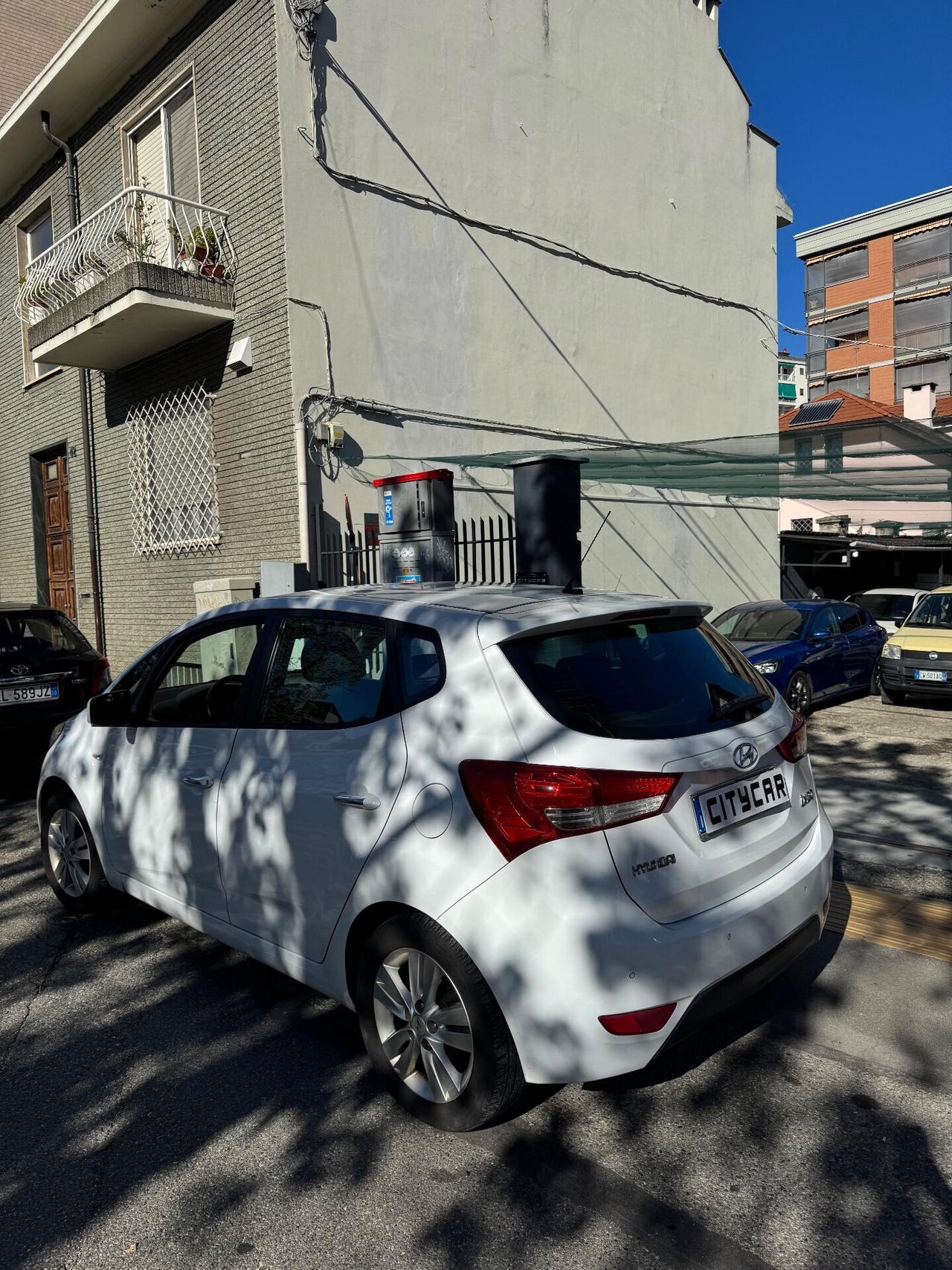 Hyundai iX20 1.4 90 CV benzina/metano