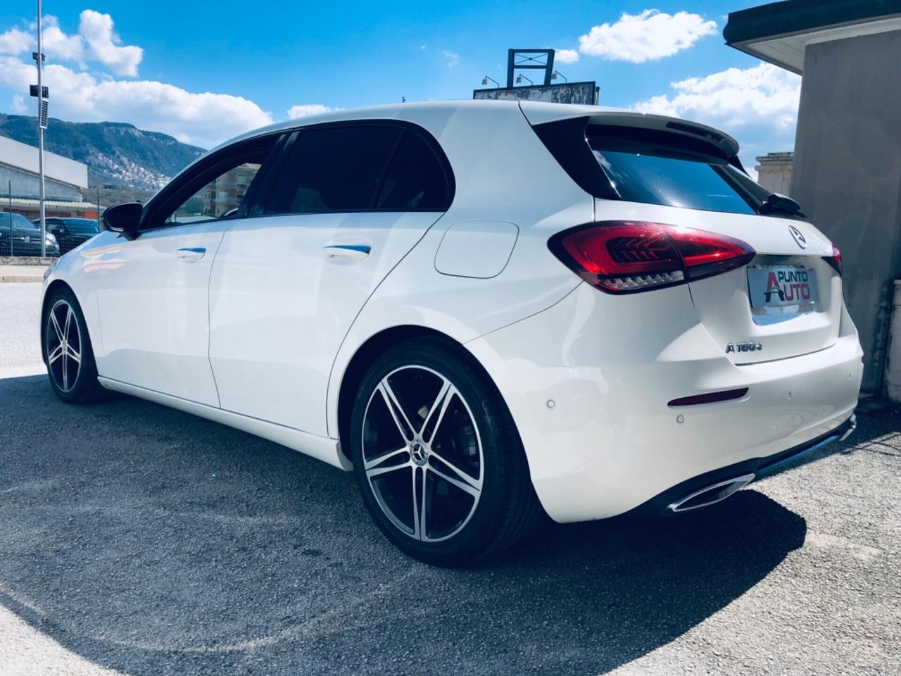 Mercedes-benz CLASSE A 180 d Automatic Sport LUCI-