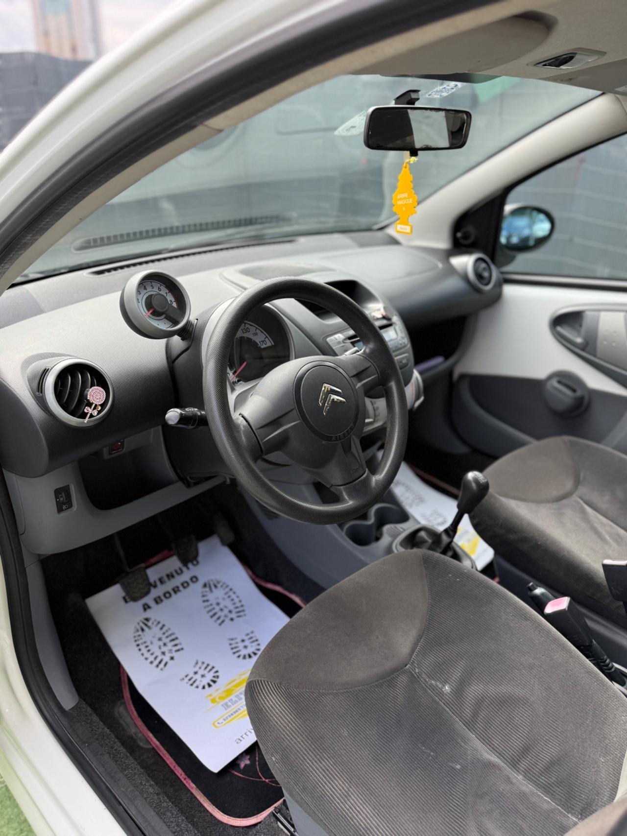 Citroen C1 1.0 BENZINA 5 PORTE NEOPATENTATI