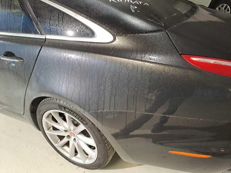 Jaguar XJ 3.0d V6 Portfolio auto my13