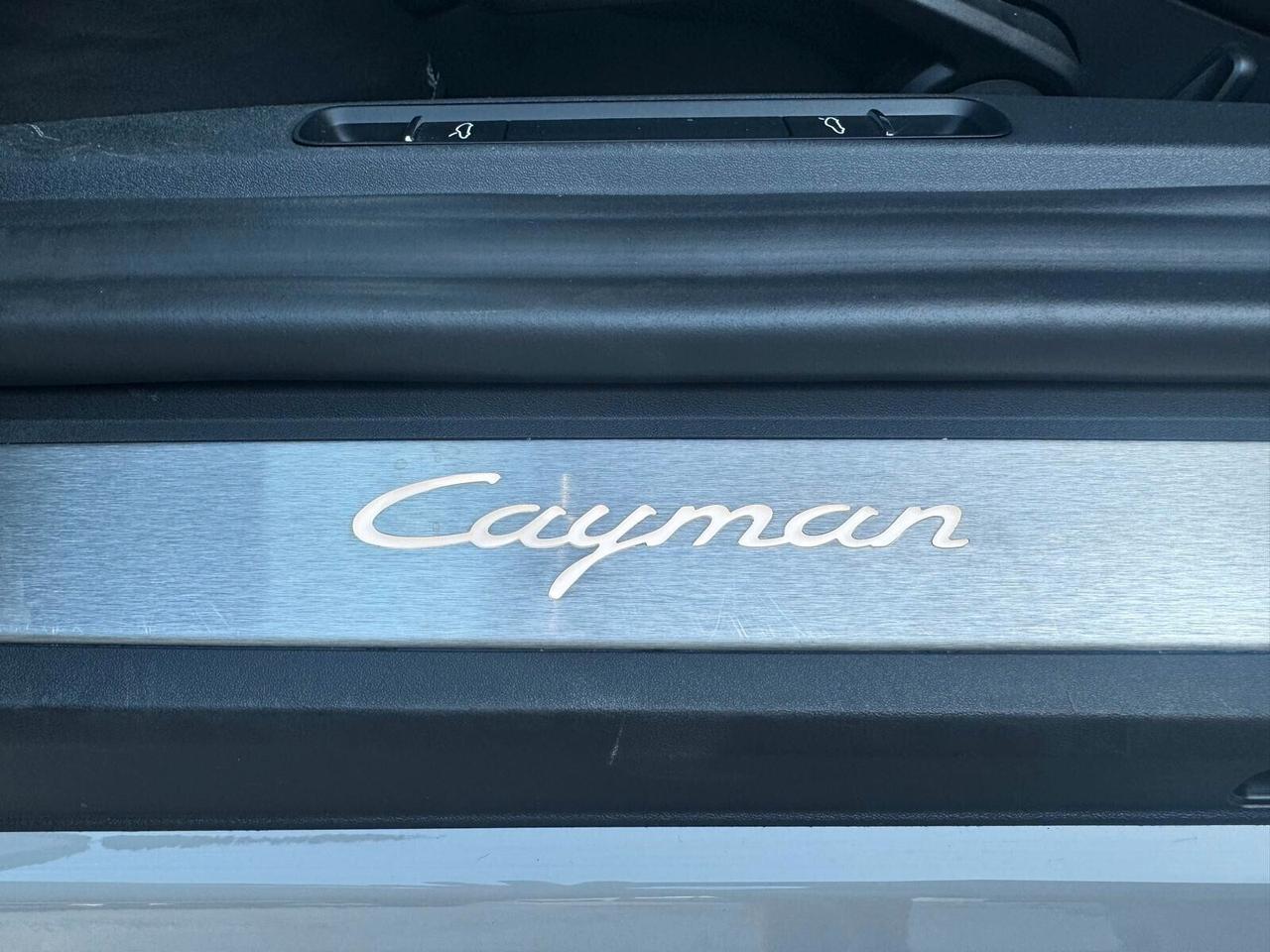 Porsche Cayman style edition sport design