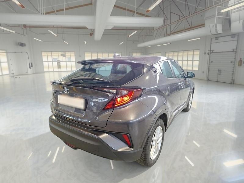 TOYOTA C-HR 1.8H 98CV E-CVT Business