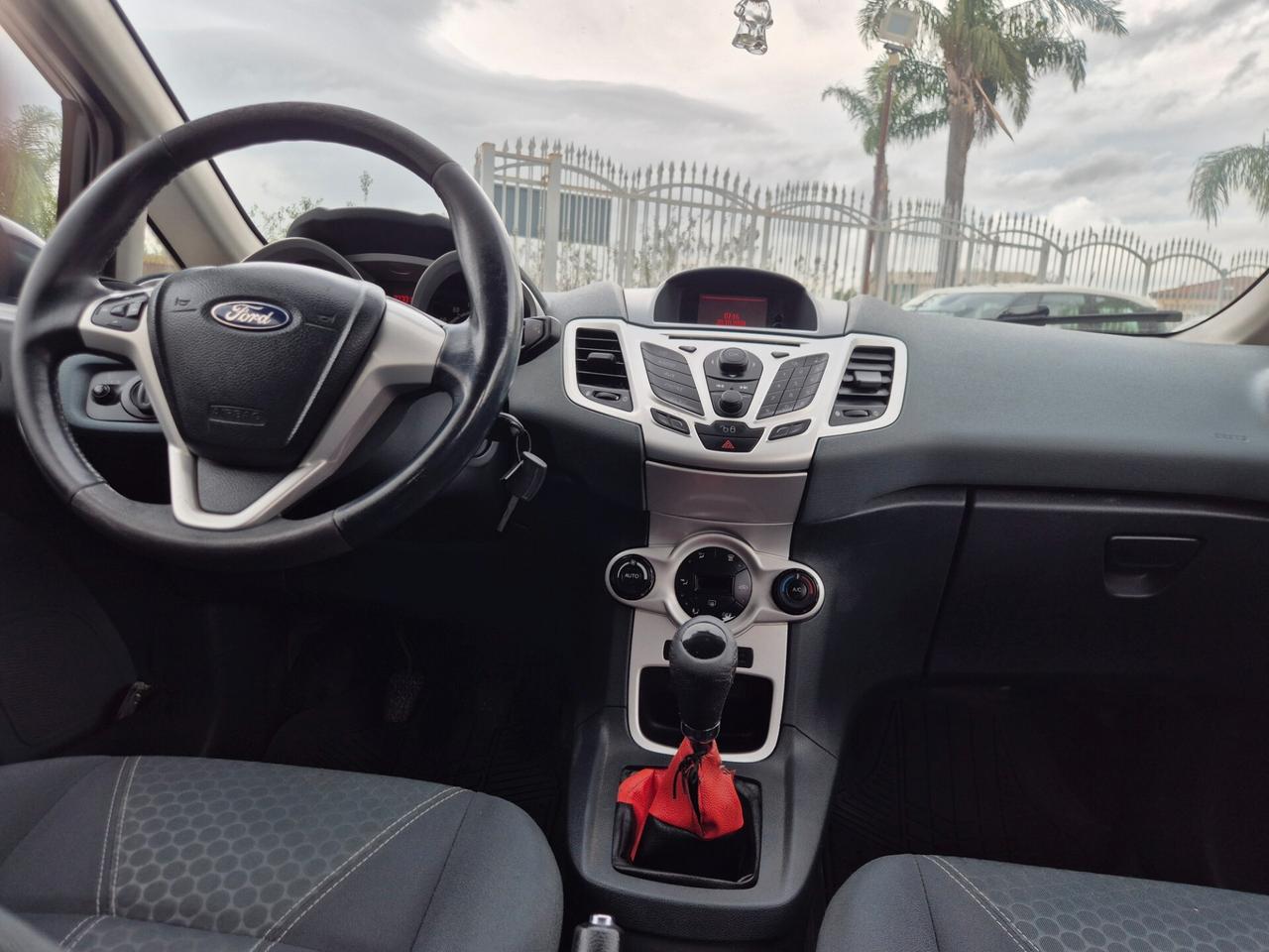 Ford FIESTA 1.4 TDCi 5p. Titanium RESTAYLING NUOVA