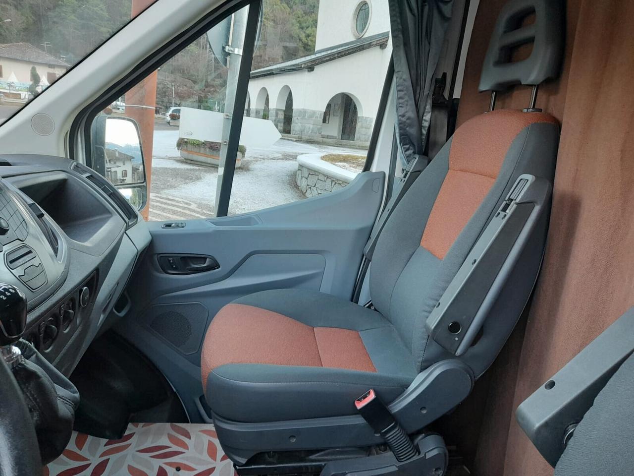 Ford Transit 2.2TDCi CAMPERIZZATO