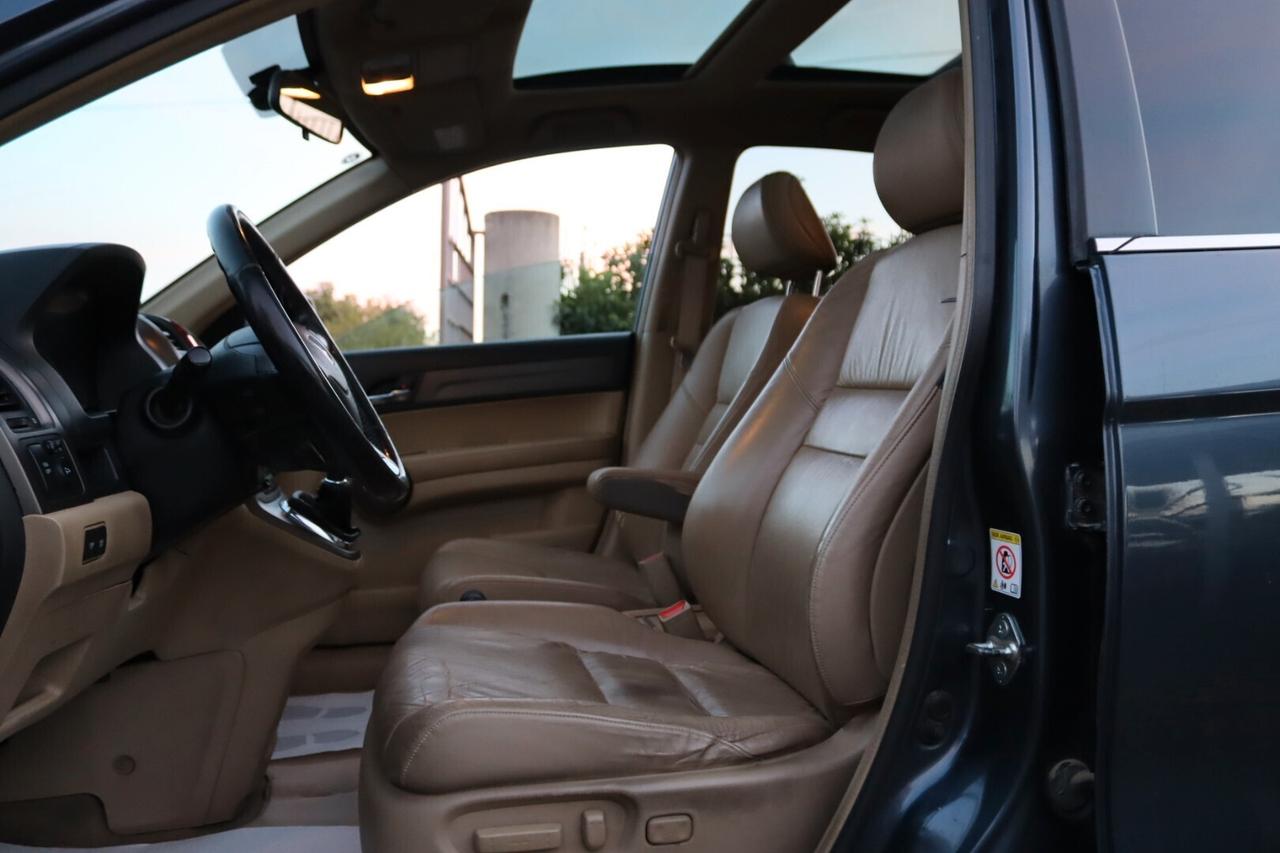 Honda CR-V 2.2 i-CTDi 16V Advance DPF