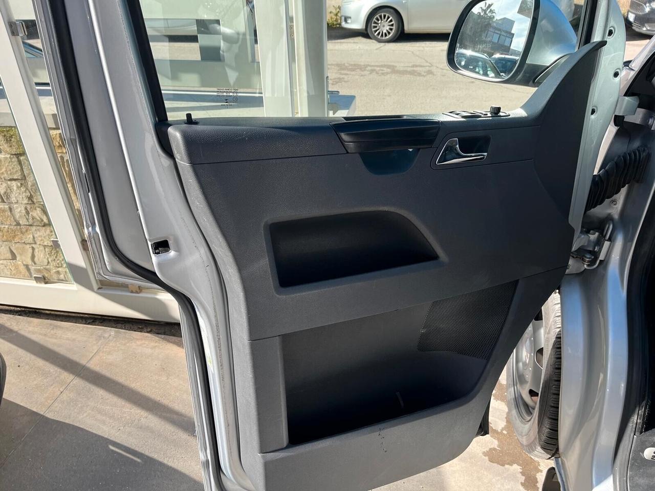 Volkswagen Transporter Caravelle 2.0 BiTDI 180CV 4 Motion PC Comfortline