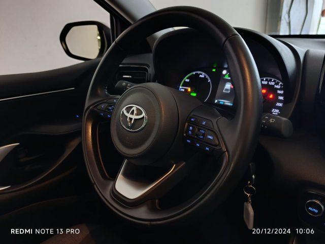 TOYOTA Yaris 1.5 Hybrid 5 porte Active