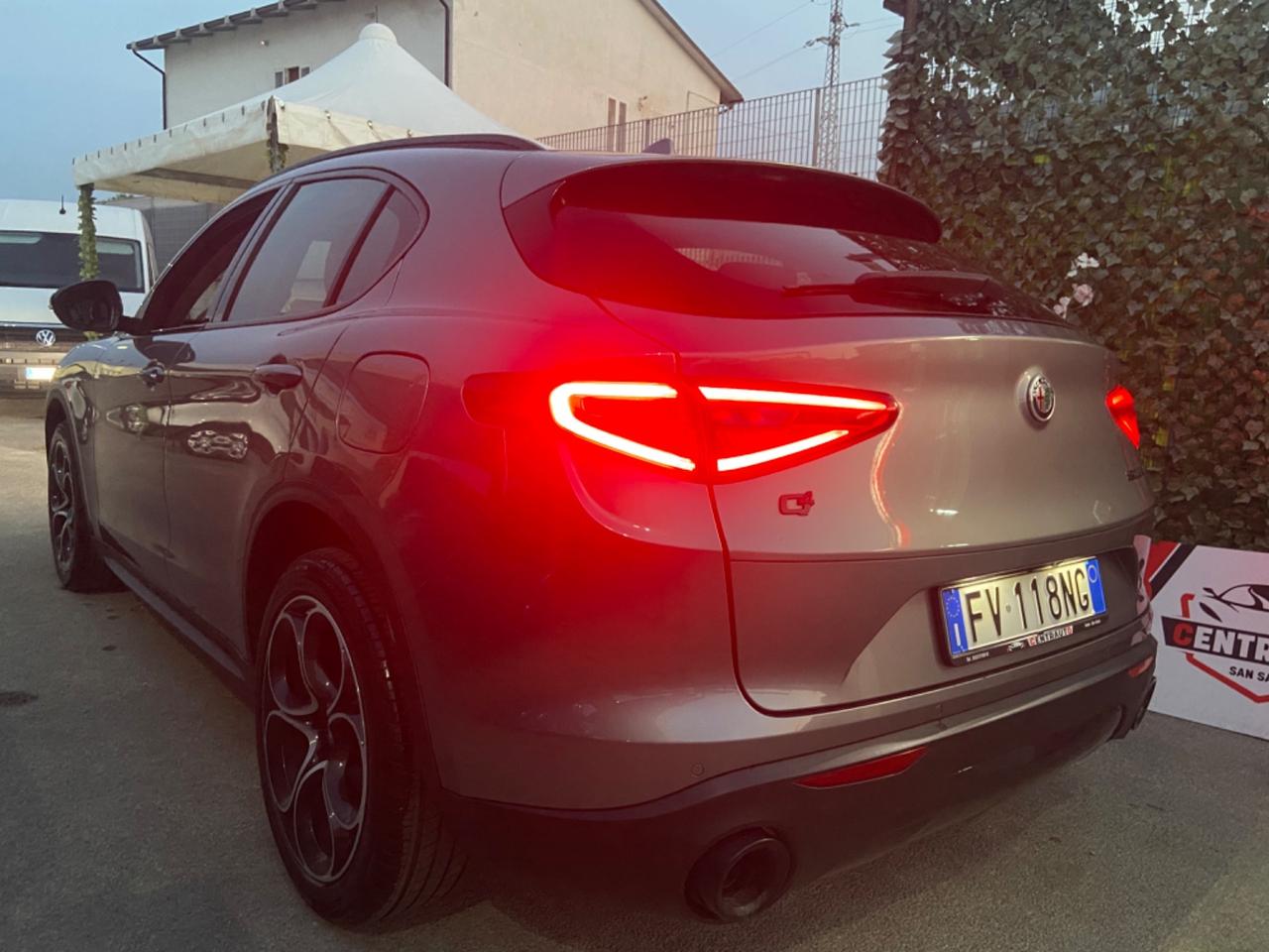Alfa Romeo Stelvio 2.2 210 CV Q4 B-Tech FULL NUOVA