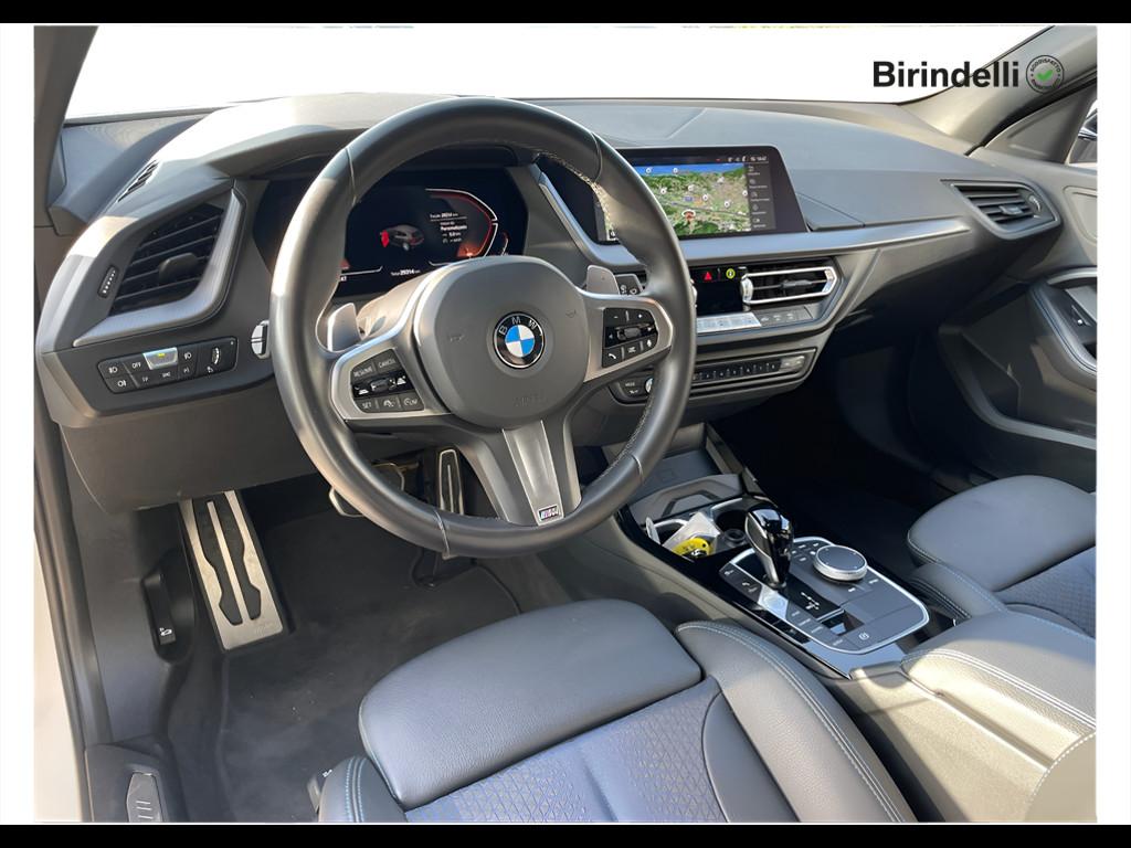 BMW Serie 1 (F40) - 118d 5p. Msport