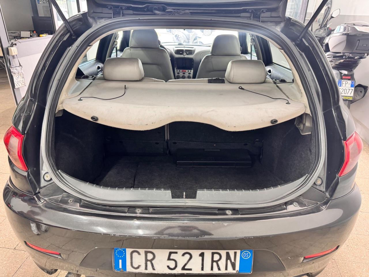 Alfa Romeo 147 1.9 JTD 115 Cv 5P. Exclusive - 2005