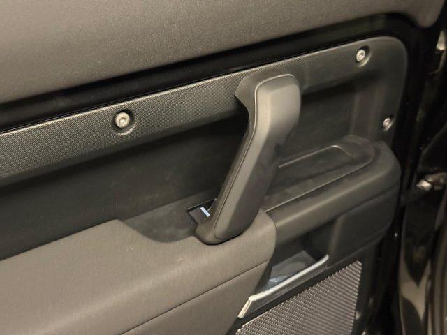 LAND ROVER Defender 110 3.0D I6 200 CV AWD Auto S