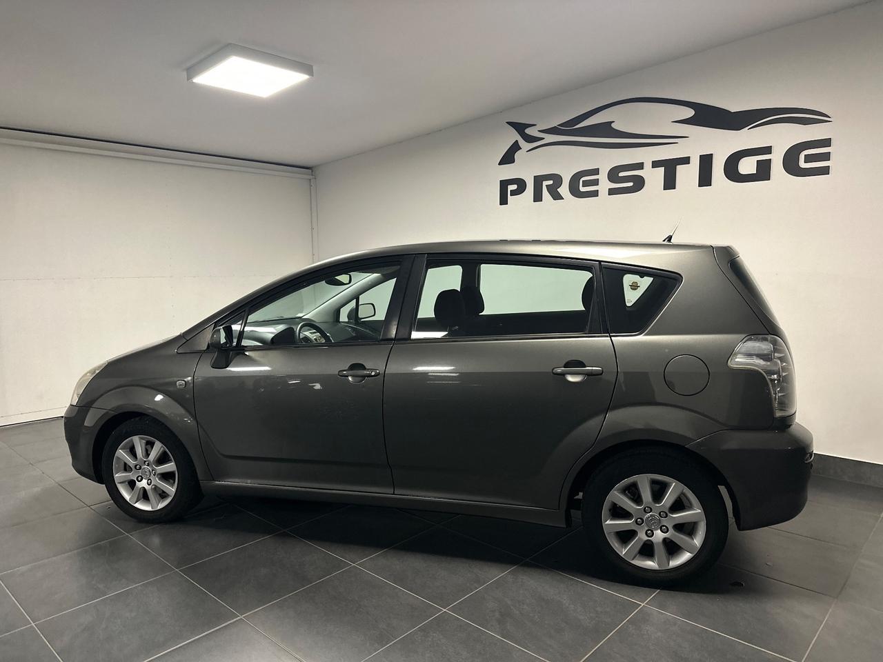 TOYOTA COROLLA VERSO 2.2 D-4D 136CV