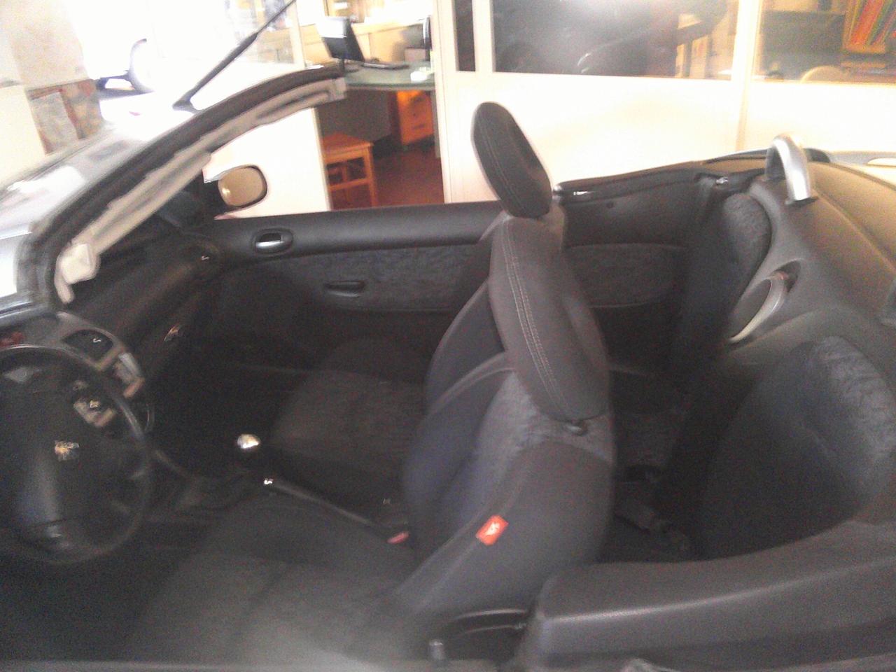 Peugeot 206 1.6 HDi FAP CC Quiksilver CABRIO 05