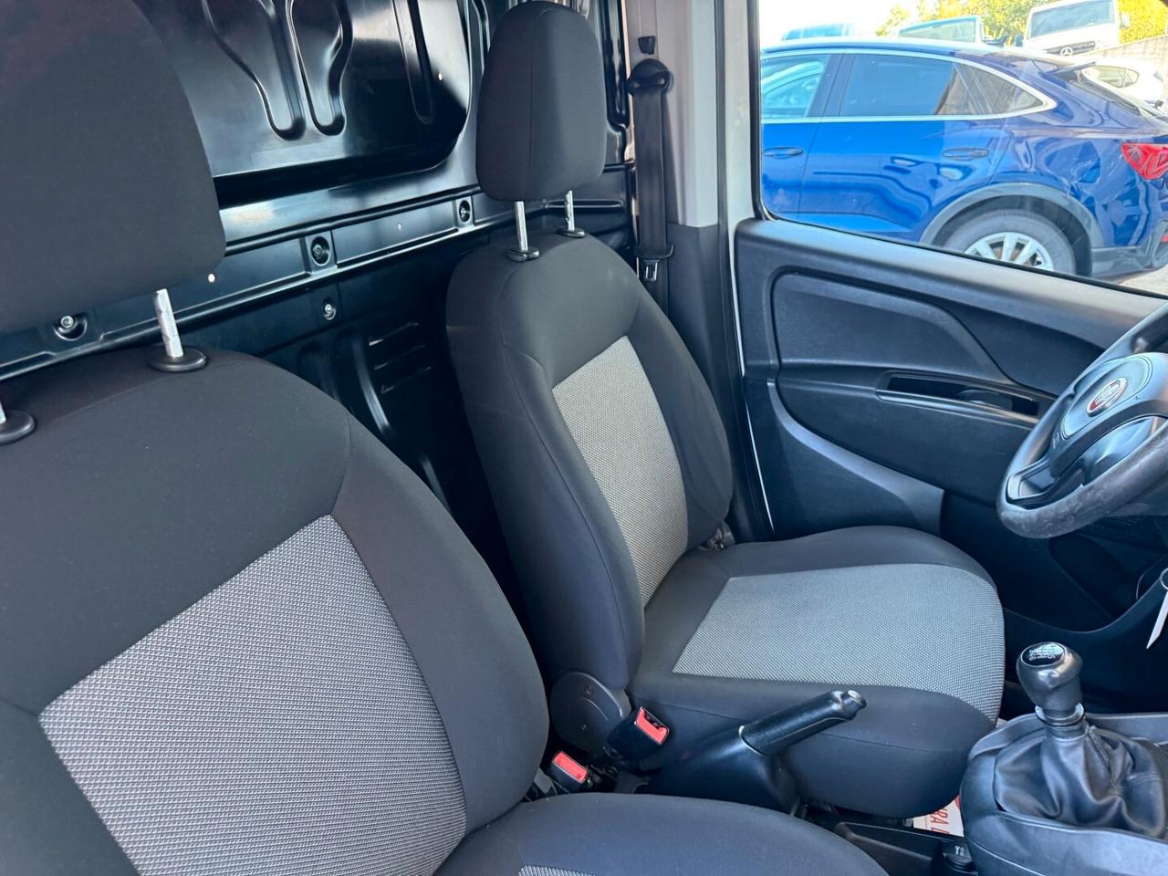Fiat Doblò Cargo Maxi Business 1.6 Mjet 105cv 6m