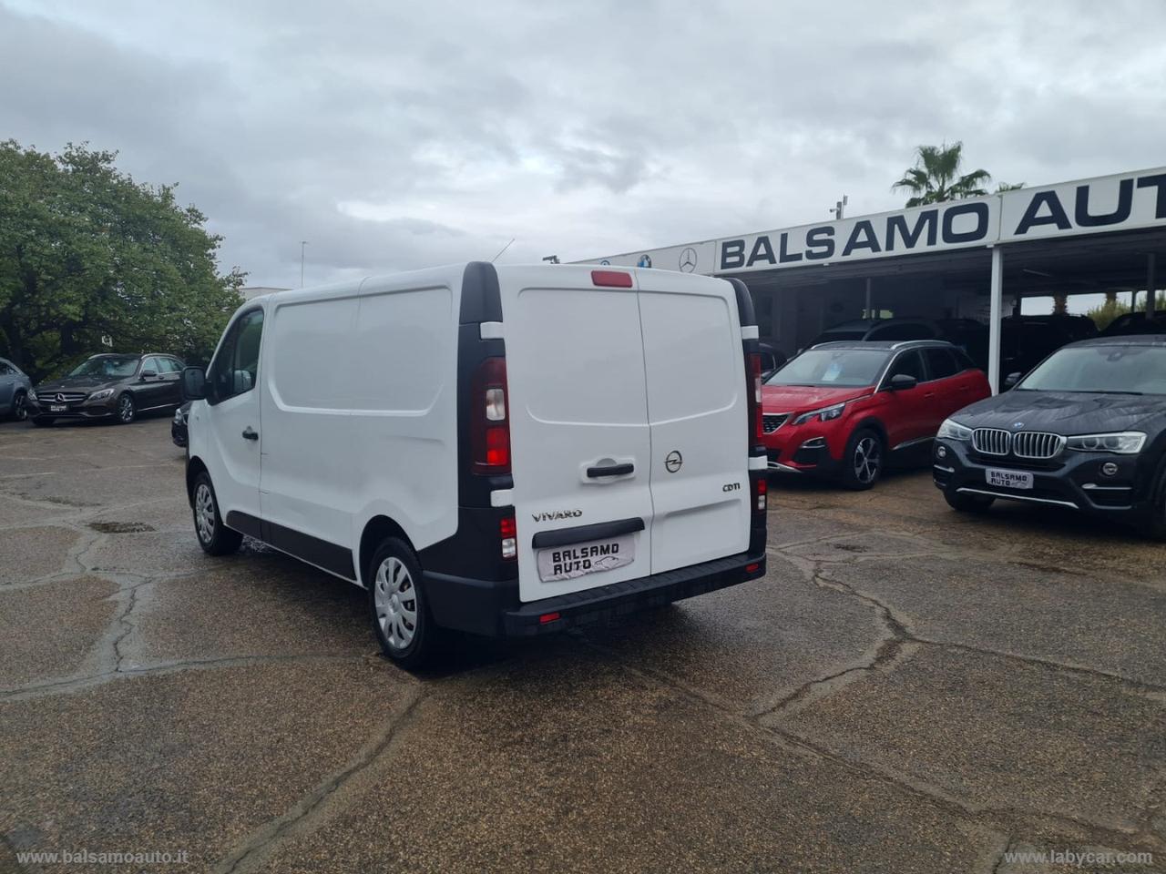 Vivaro 27 1.6 CDTI 120 PC-TN Furg. B IVA ESPOSTA