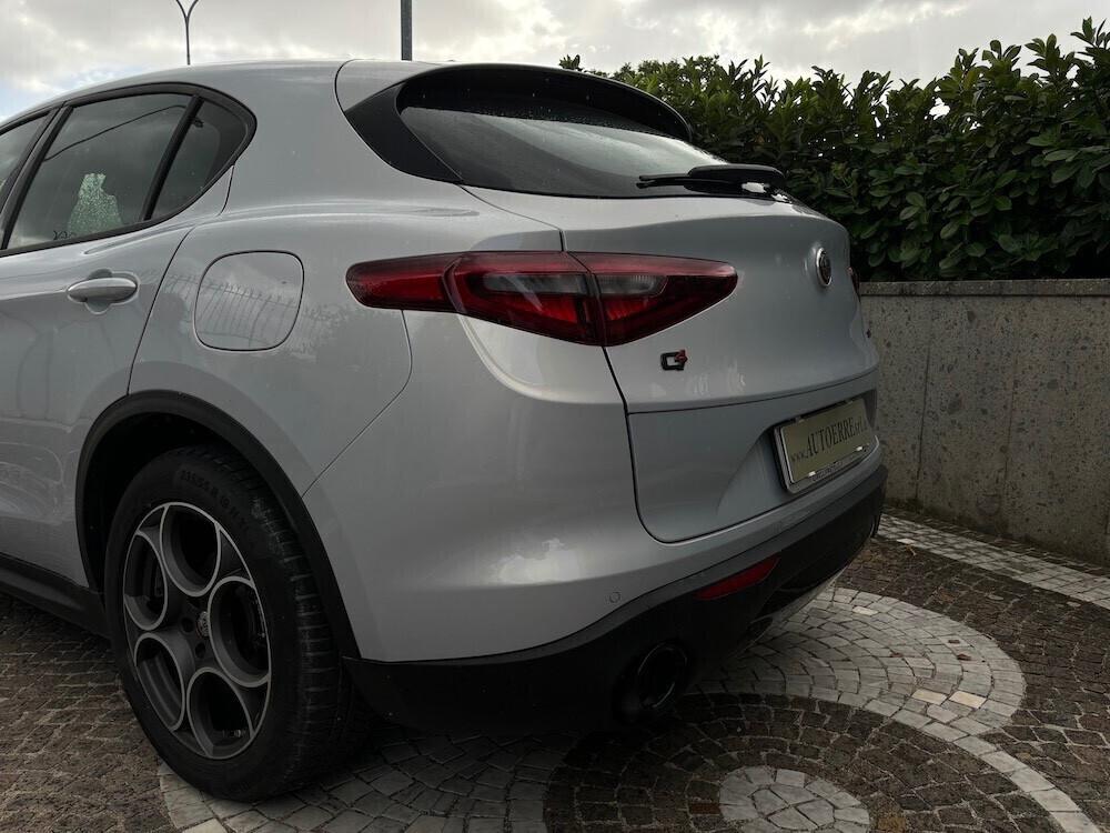 Alfa Romeo Stelvio 2.2 Turbodiesel 190 CV AT8 Q4 Sprint