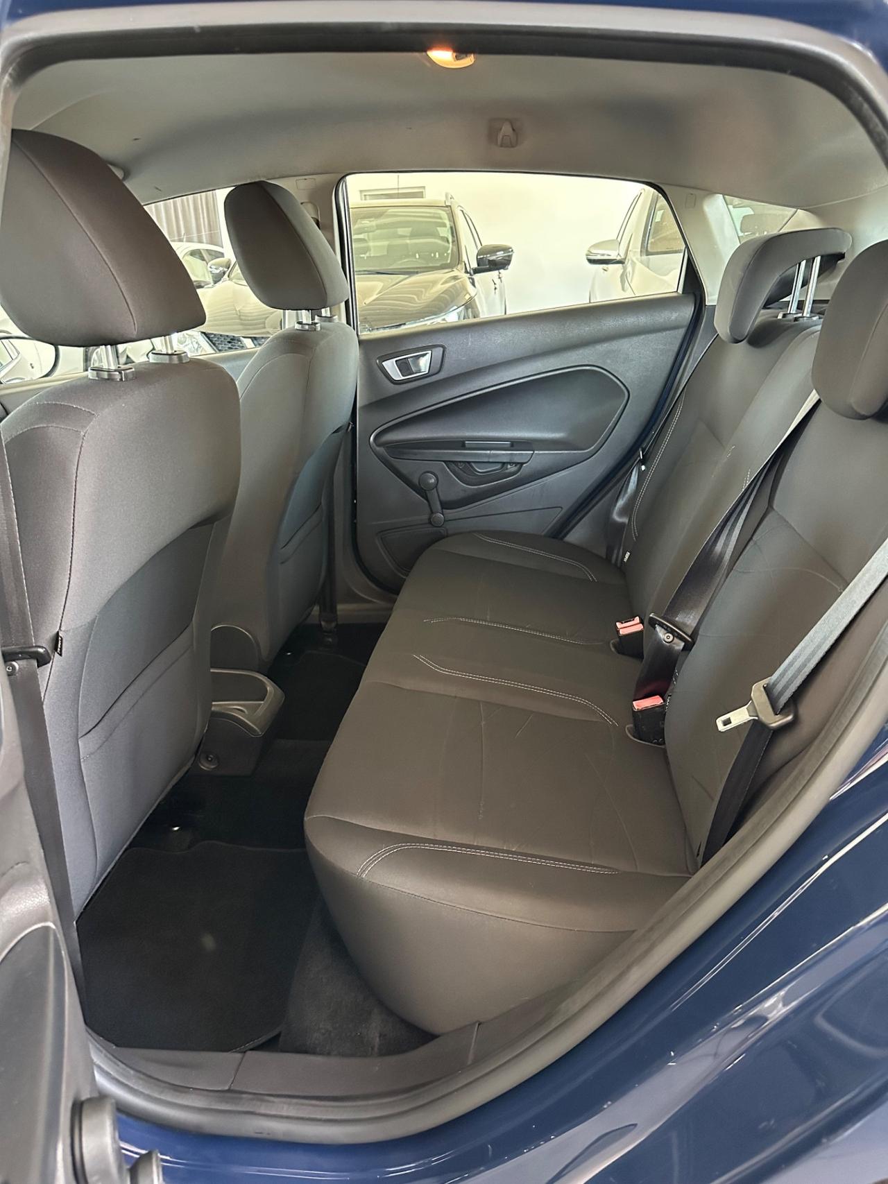 Ford Fiesta 1.5 TDCi 75CV 5 porte Business