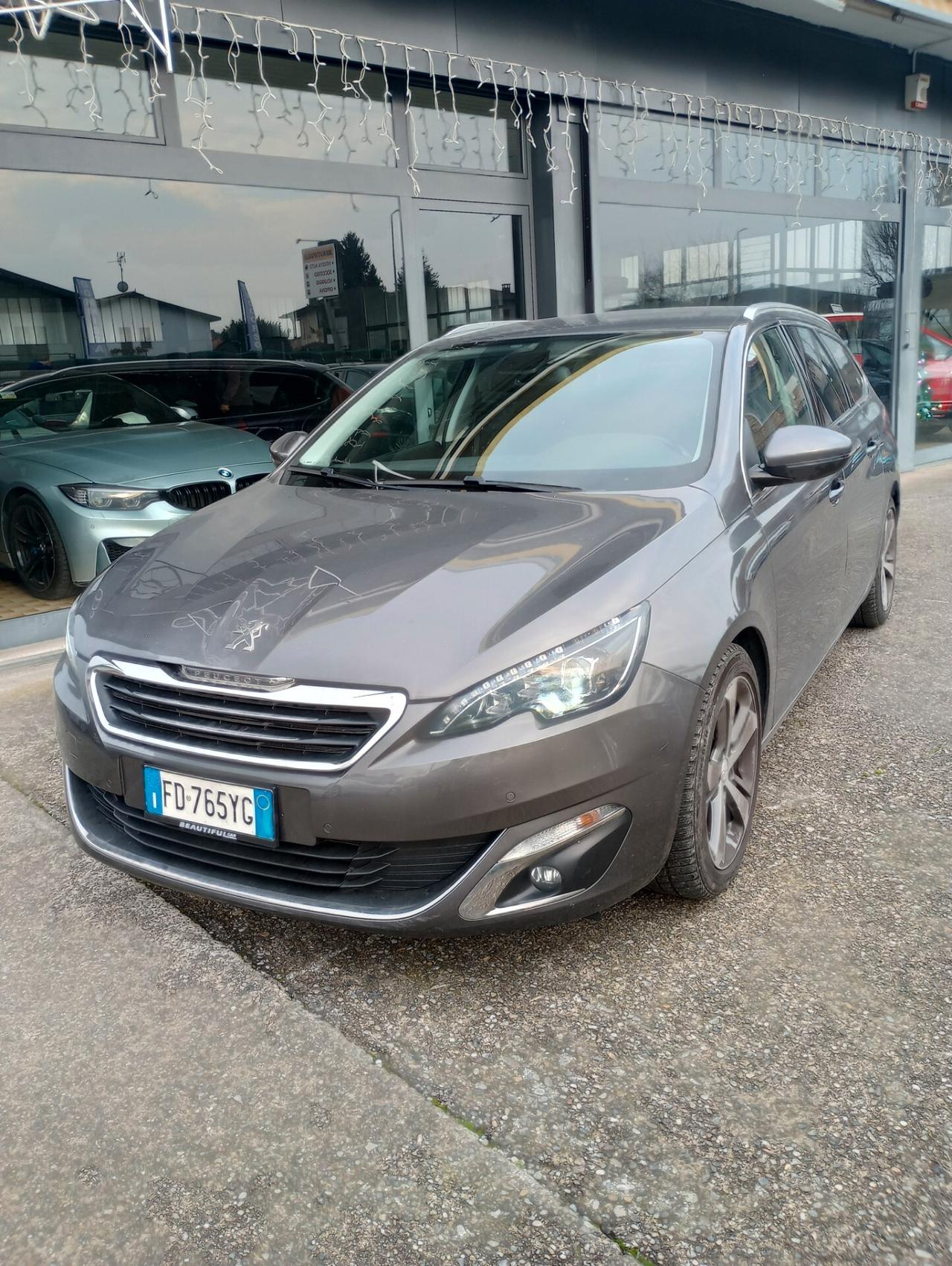 Peugeot 308 BlueHDi 120 S&S EAT6 SW Allure