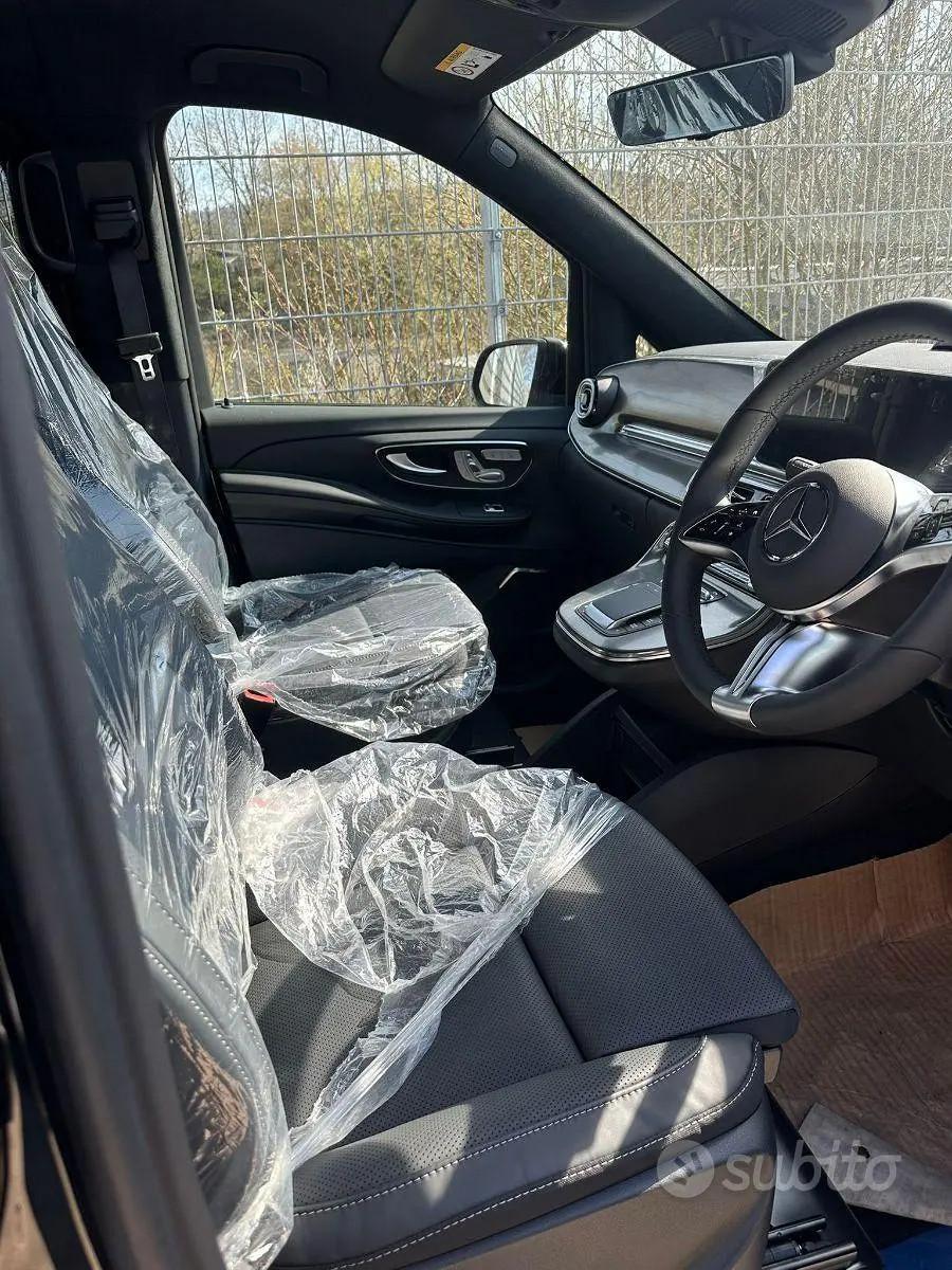 Nuovo Mercedes classe V, Senza numero di telaio!!!