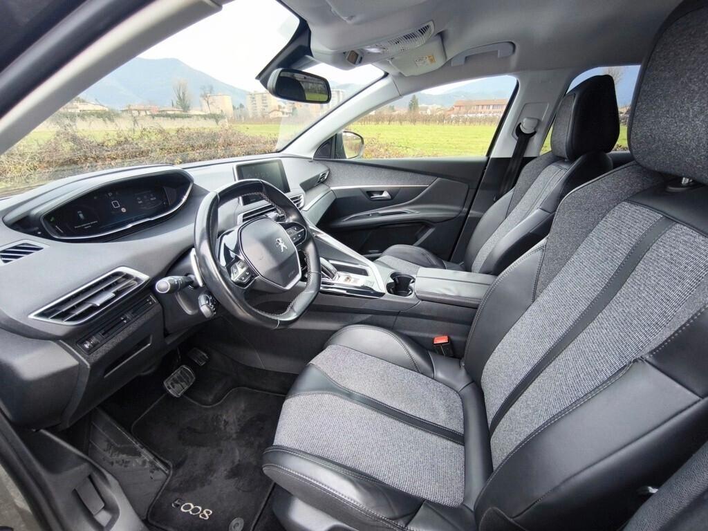 PEUGEOT 3008 1,6 BLUEHDI GT LINE – CAMBIO AUTOMATICO