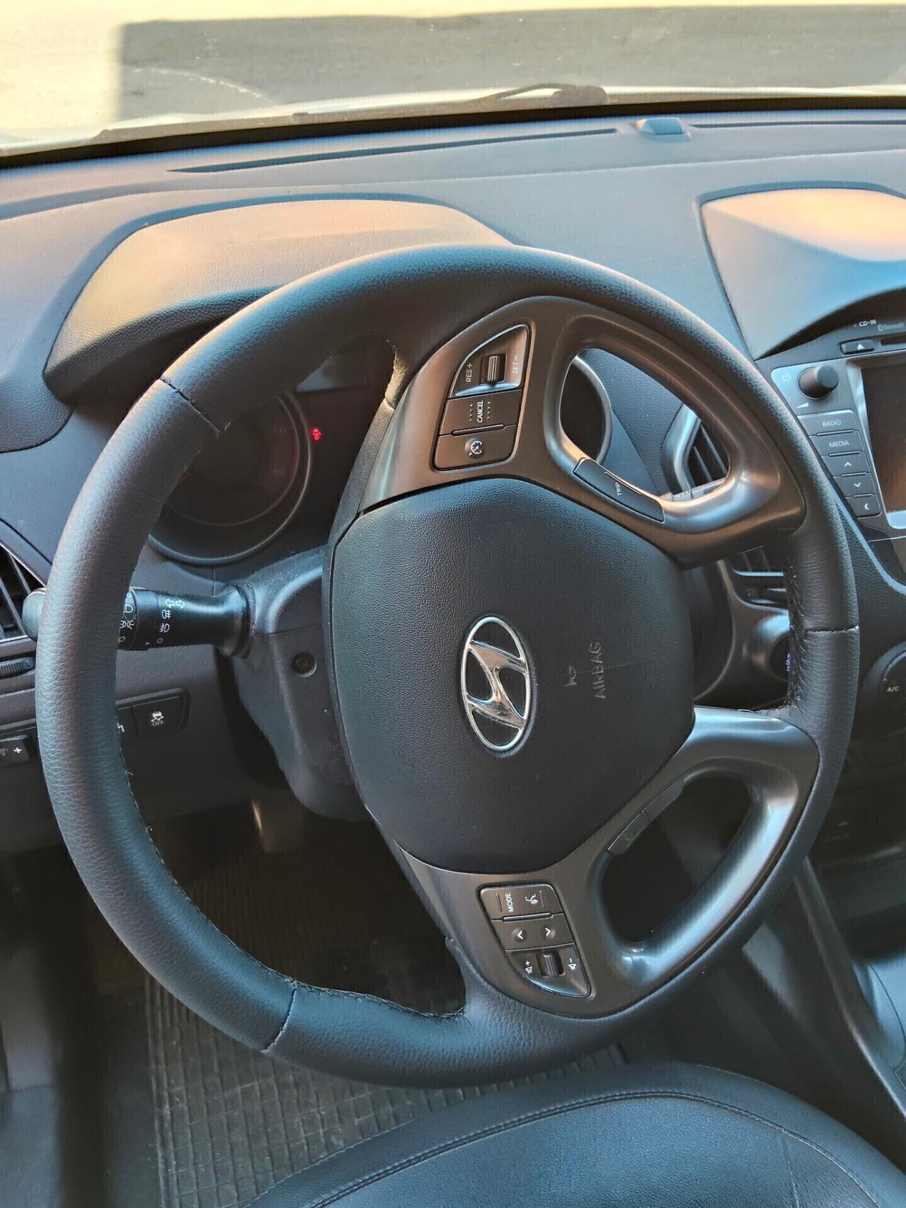 Hyundai iX35 1.7 CRDi 2WD Xpossible