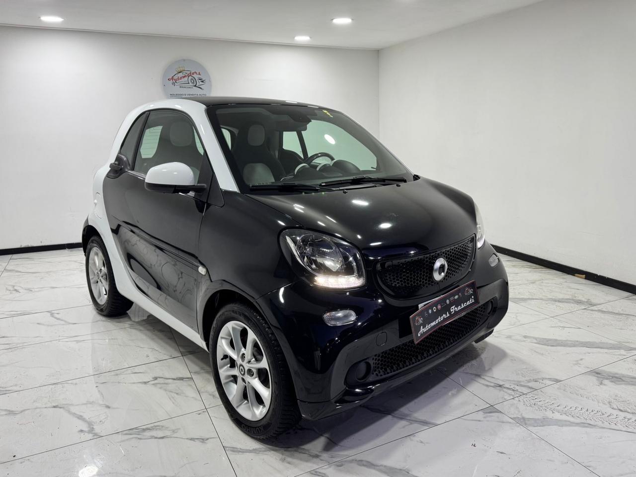 Smart ForTwo 70 1.0 Passion-GARANTITA-2014