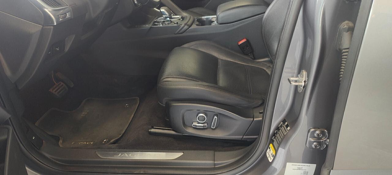 Jaguar E-Pace AUTOCARRO 2.0D I4 163 CV AWD Auto SE Autocarro 5 posti