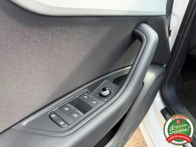AUDI A4 Avant 35 TFSI Business Advanced