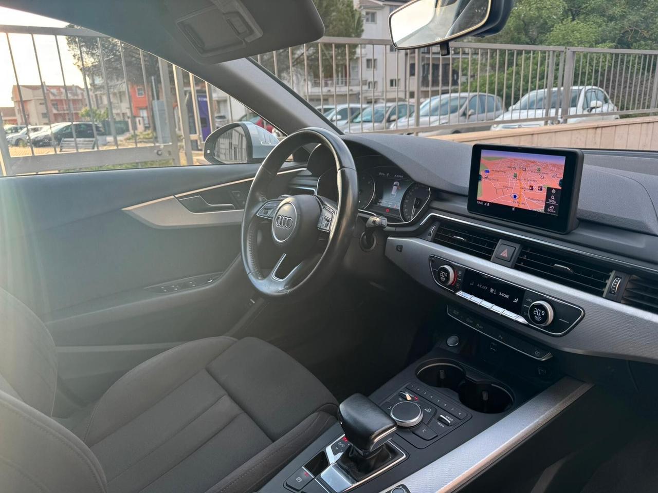 Audi A4 Avant 2.0 TFSI 170 CV G-TRON S LINE,FULL