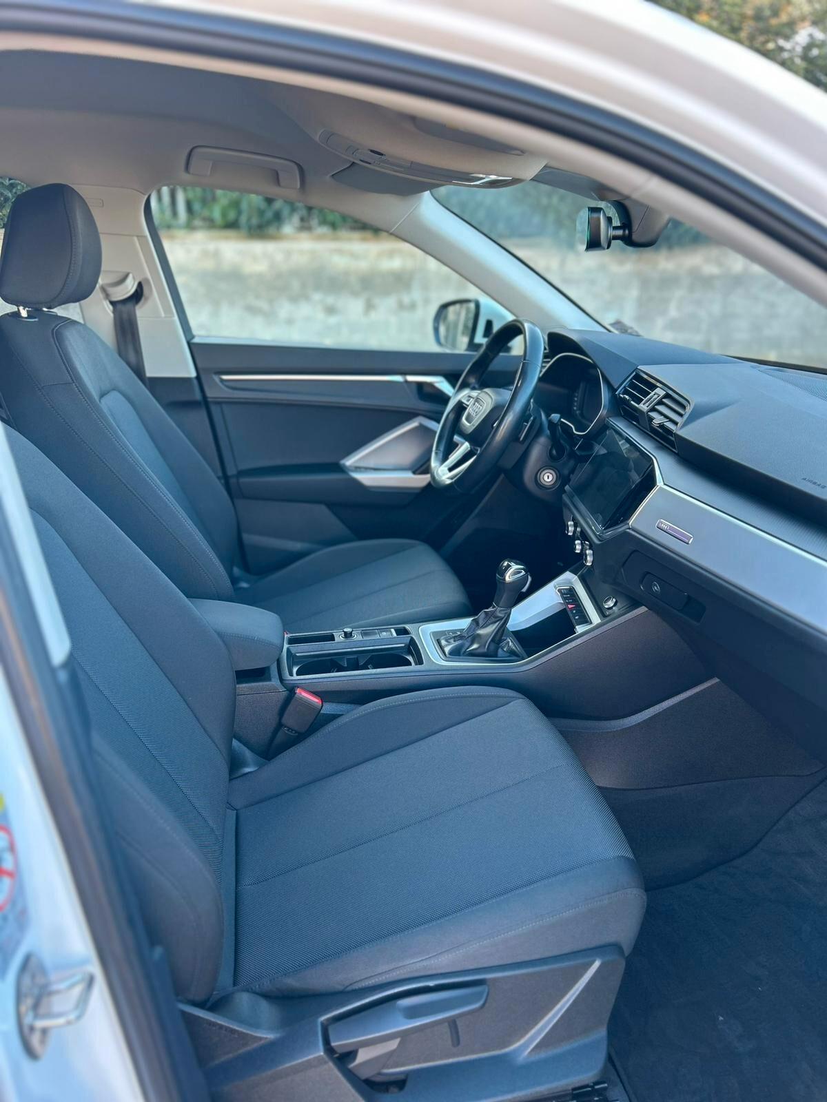 Audi Q3 SPB 35 TDI quattro S tronic Business Plus