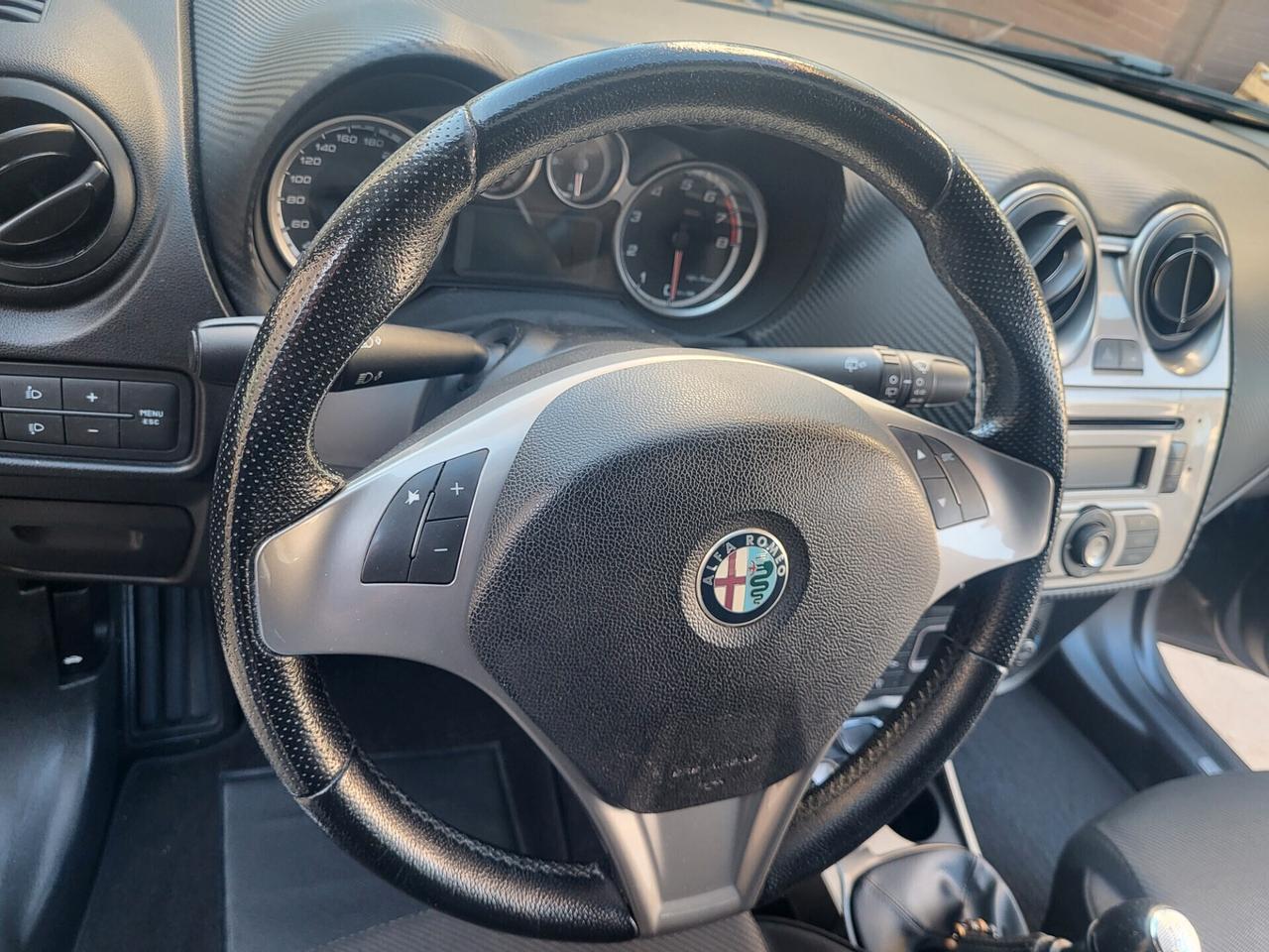 Alfa Romeo MiTo 1.4 T 120 CV GPL Distinctive Sport Pack