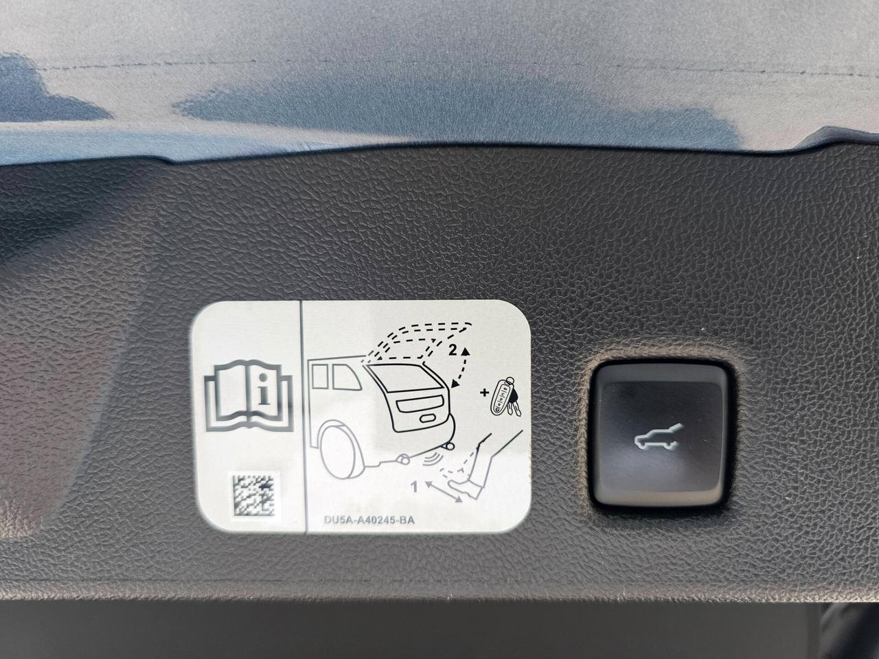 Ford Kuga 1.5 EcoBlue 120 CV aut. 2WD ST-Line