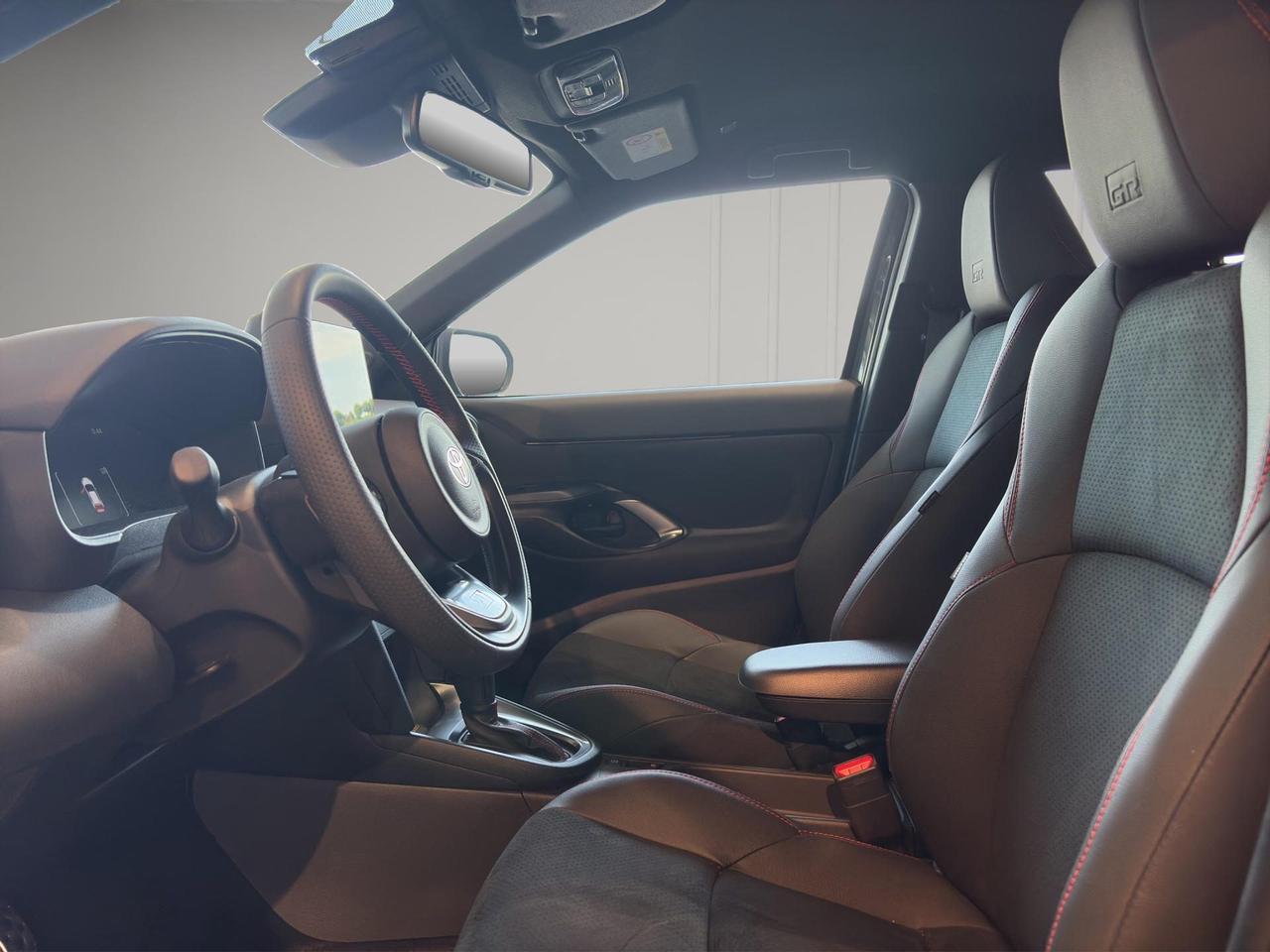 Toyota Yaris Cross 1.5h GR Sport fwd 130cv e-cvt