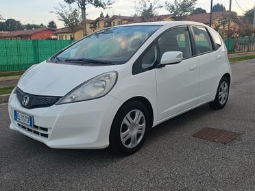 Honda Jazz 1.4 i-VTEC Elegance CVT