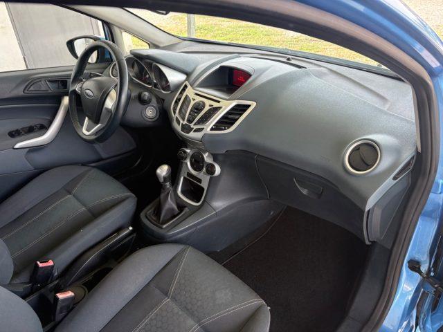 FORD Fiesta 1.2 82 CV 5 porte Titanium OK NEOPATENTATI