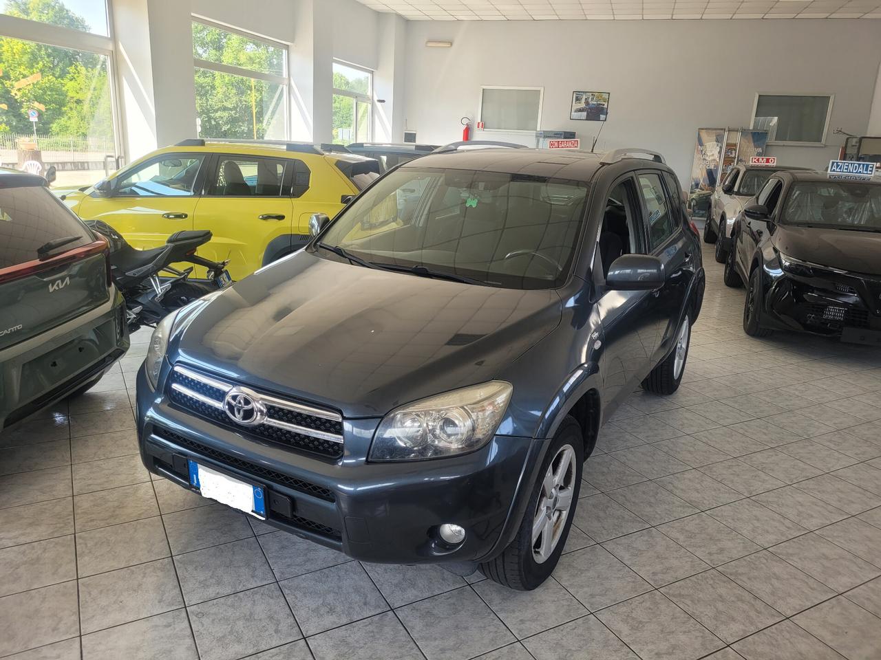 Toyota RAV 4 RAV4 2.2 D-4D 177 CV Luxury