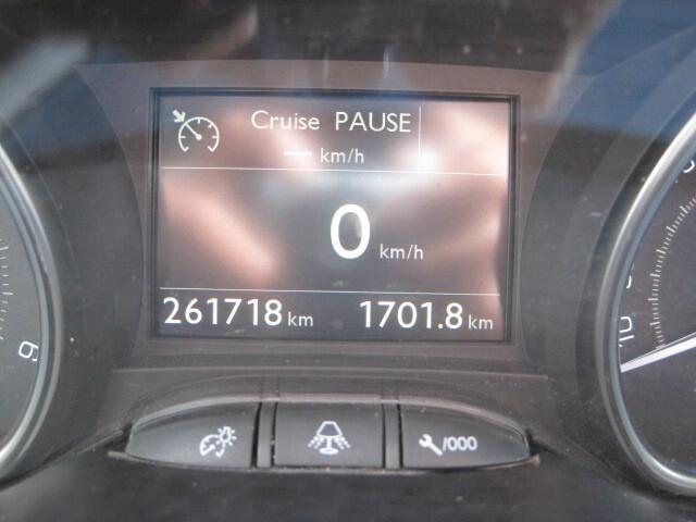 Peugeot 2008 BlueHDi 100 Allure