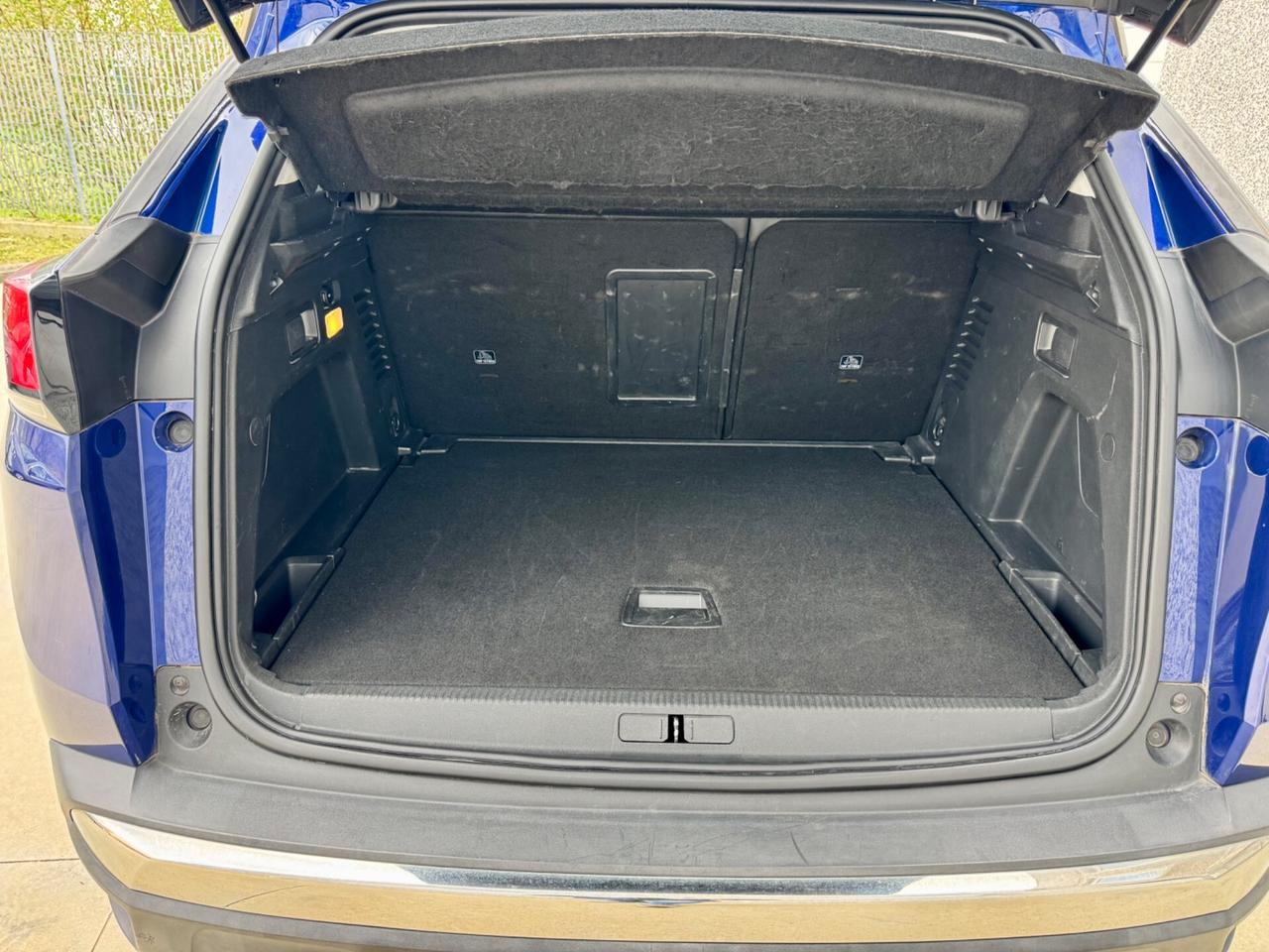 Peugeot 3008 BlueHDi 130 S&S EAT8 Allure