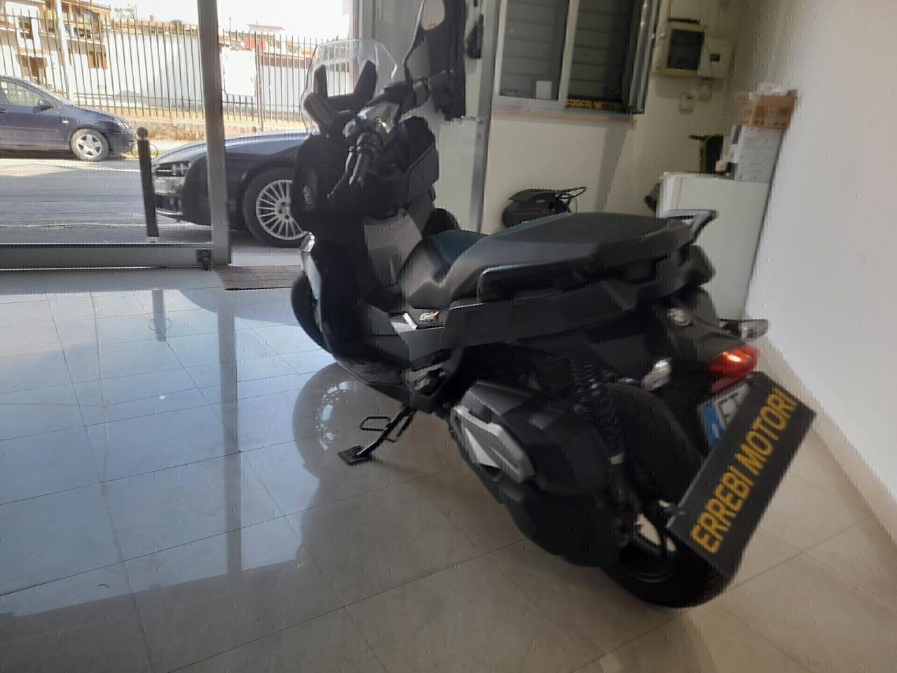 GARANZIA TAGLIANDO E PASSAGGIO INCLUSI