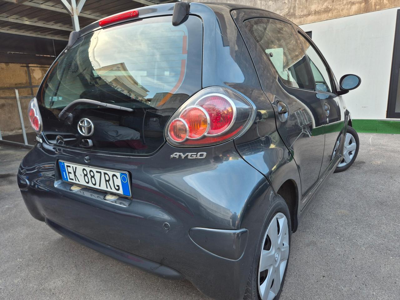 Toyota Aygo 1.0 BENZ RESTAILING ACCESSORIATA 2013