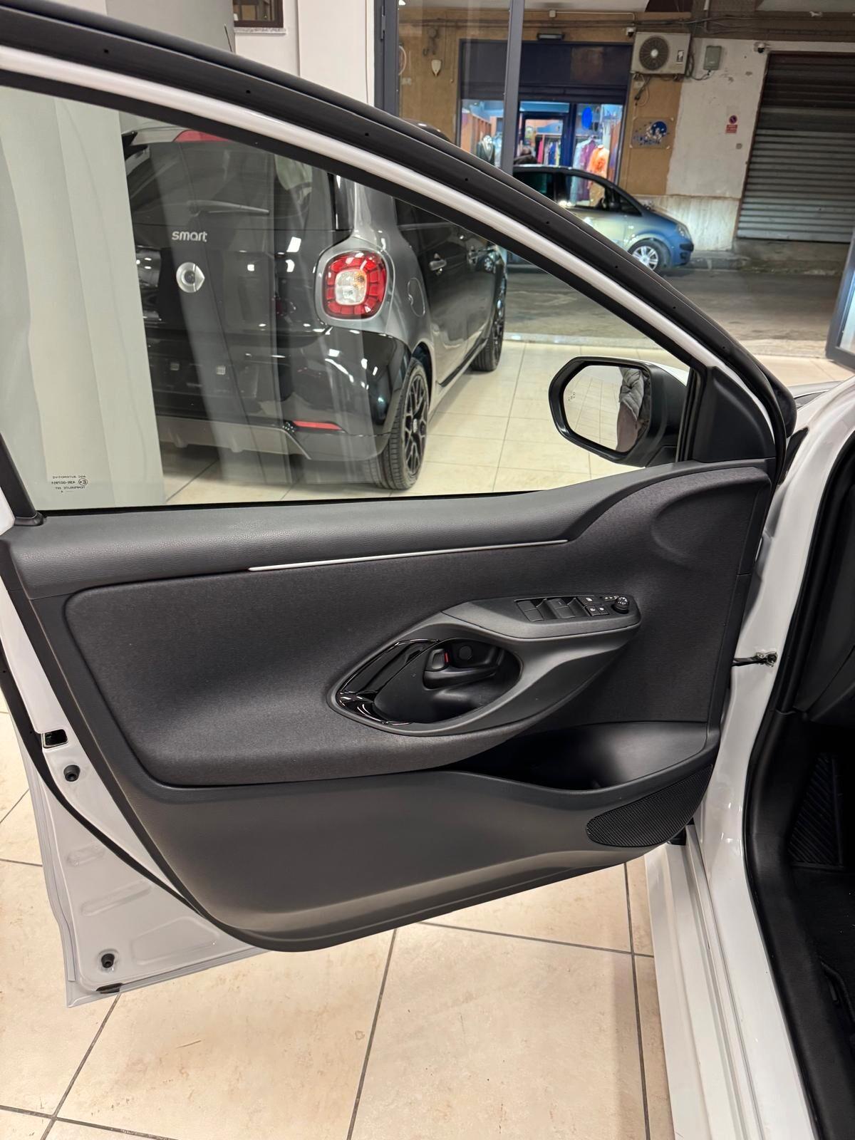 Toyota Yaris 1.5 130 Hybrid 5 porte Lounge