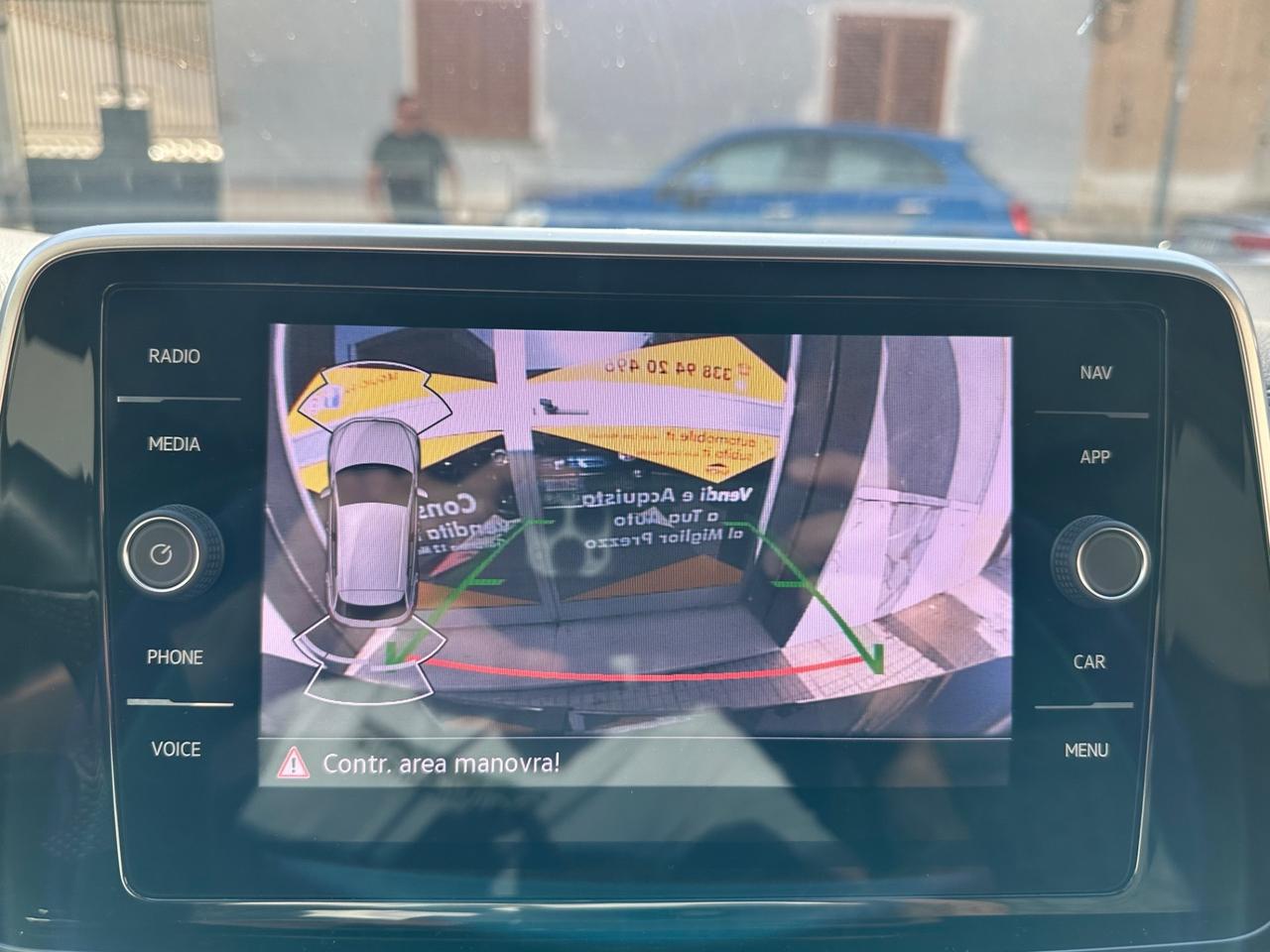 Volkswagen T-Roc 2.0 TDI SCR 150 CV DSG R-Line
