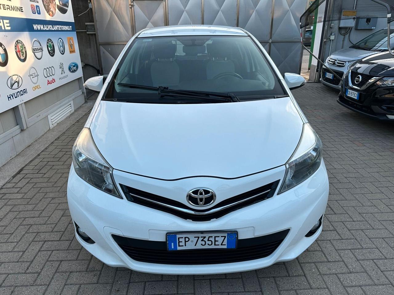 Toyota Yaris 1.0 5 porte Lounge - Unico Proprietario