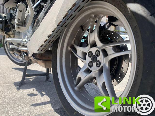 BMW R 1150 R .