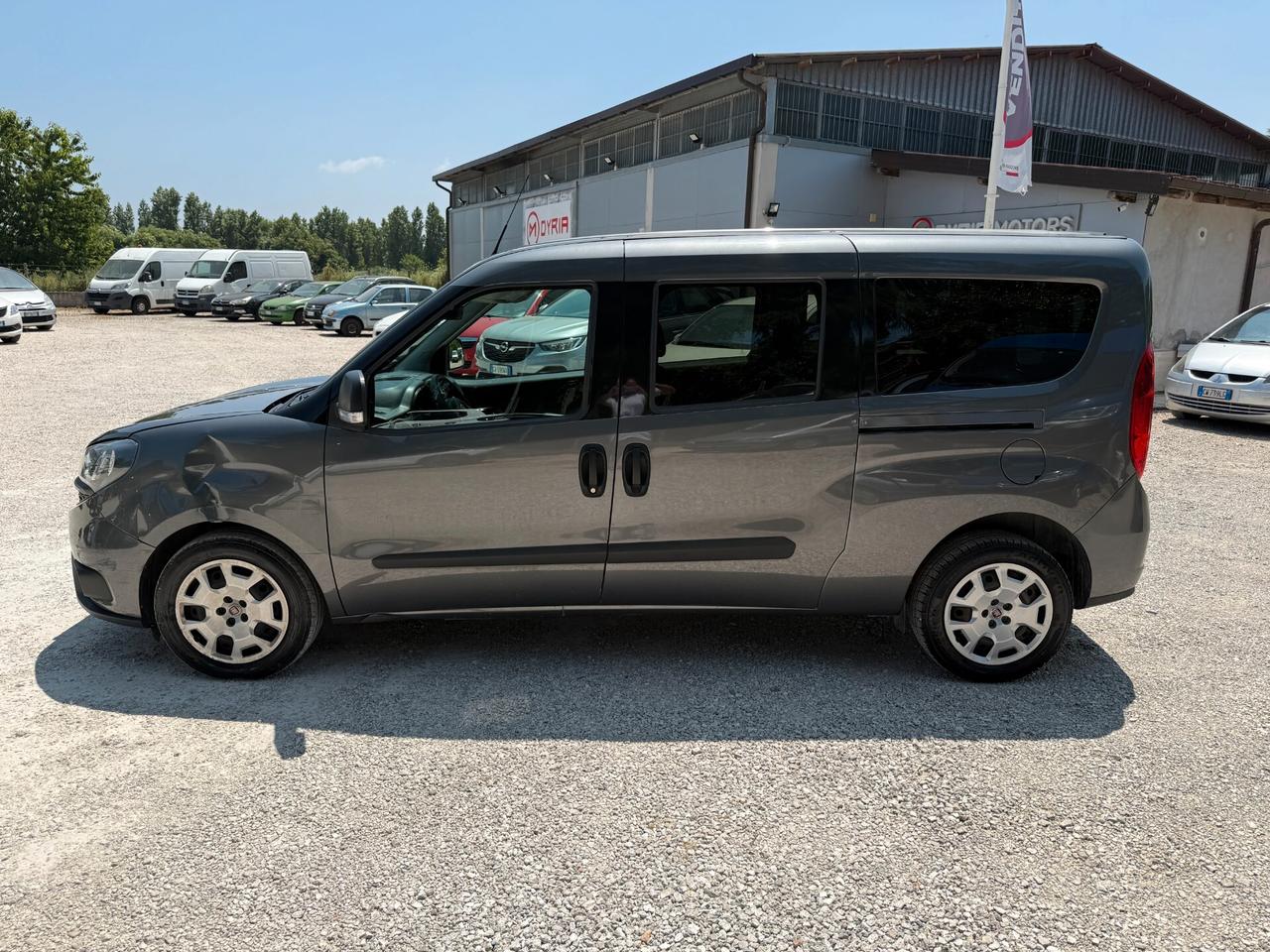 Fiat Doblò 1.6 MJT 120CV Combi Maxi XL N1 Lounge