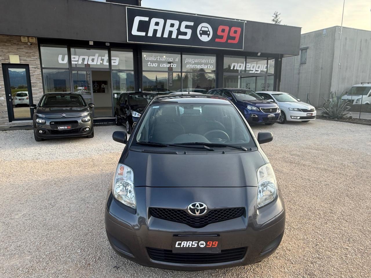 Toyota Yaris 1.0 5 porte Luxury pack