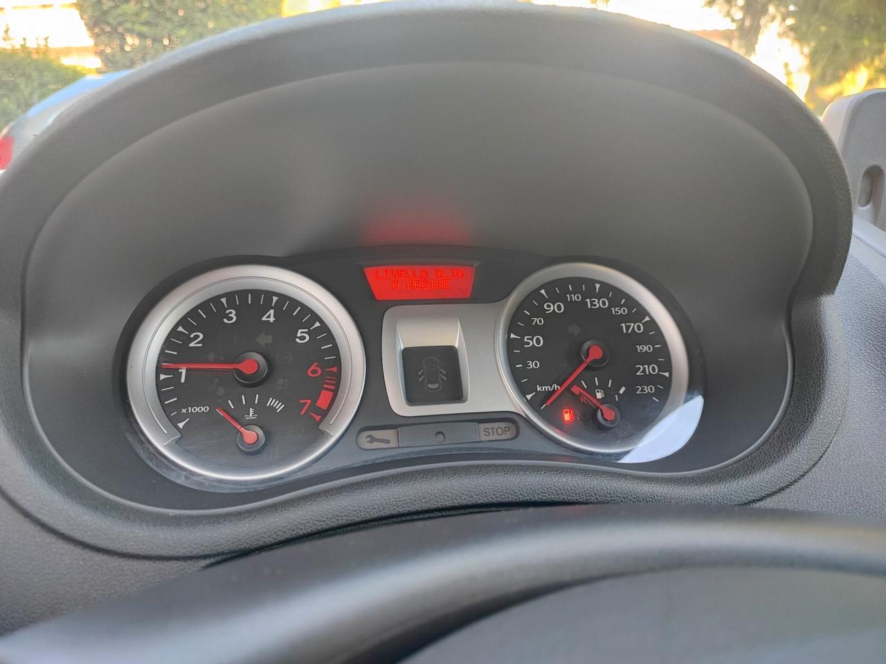 Renault Clio 1.2 16V 5 porte nave neopatentati