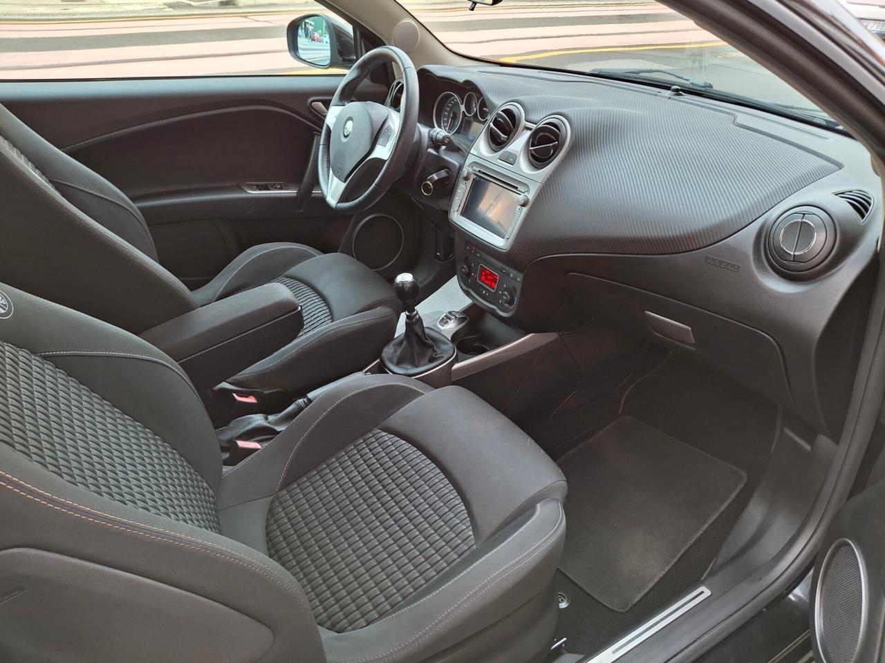 Alfa Romeo MiTo 1.6 JTDm 16V Distinctive 120cv