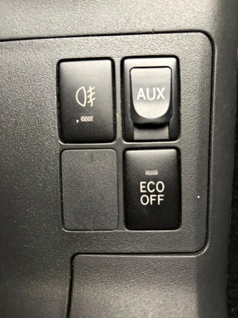 Toyota Yaris 3p 1.3 dual Sol -NEOPATENTATI-